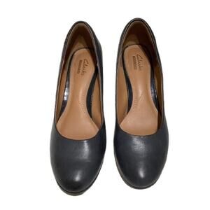 Clarks Collection Navy Heels Size 8.5 – Classic, Comfortable, Office Chic